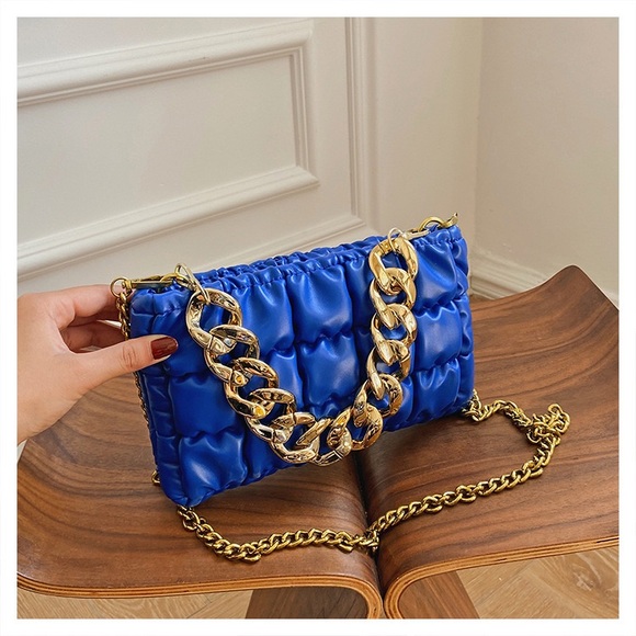 NWOT Stunning 2pcs Set/Royal Blue Big Brimmed Fedora Hat /Chain Purse - Picture 4 of 4